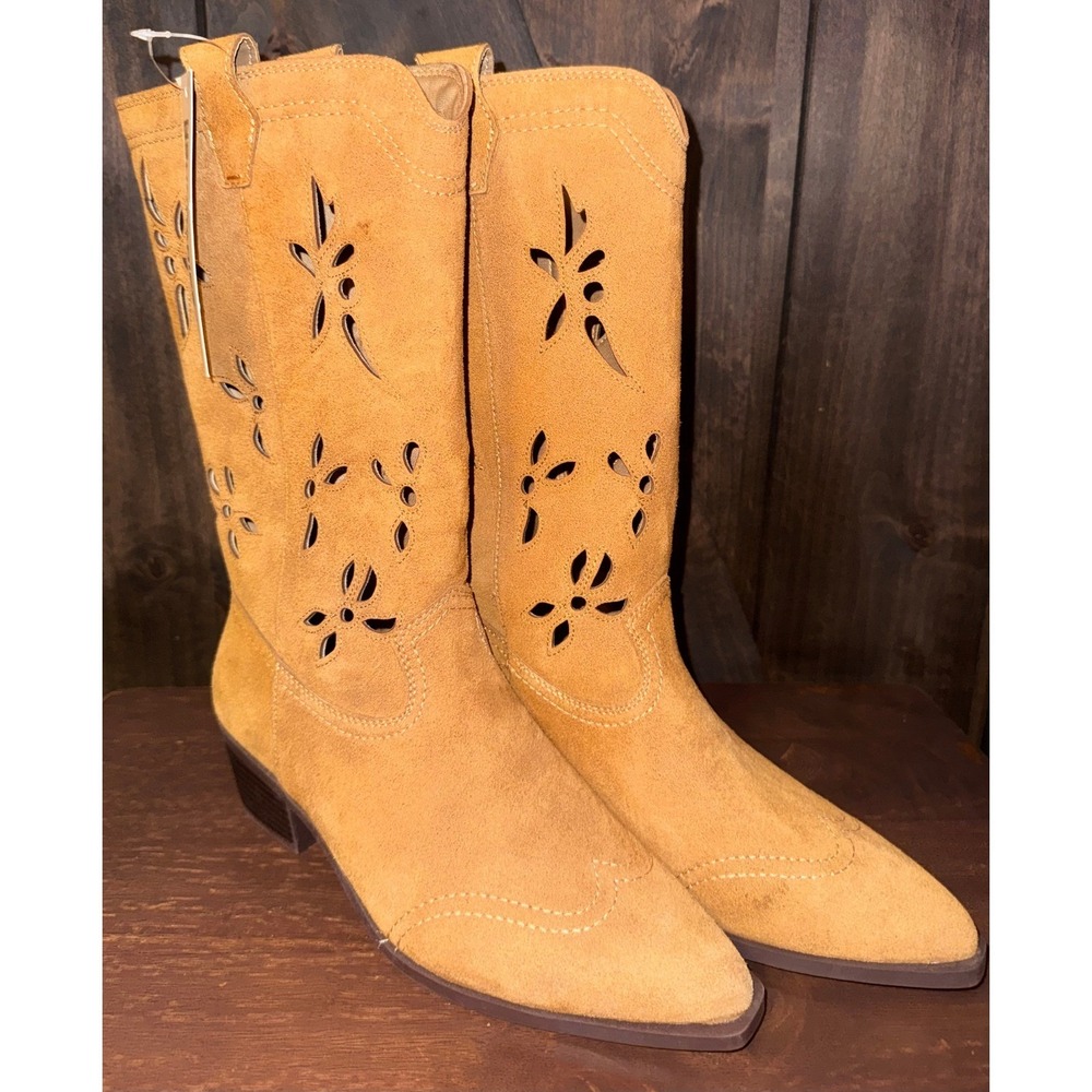 Cottagecore West Chopout Taupe Suede NEW Floral Boho Cutout Western Boots Size 7